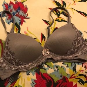 Victoria's Secret Body by Victoria Wireless Bra